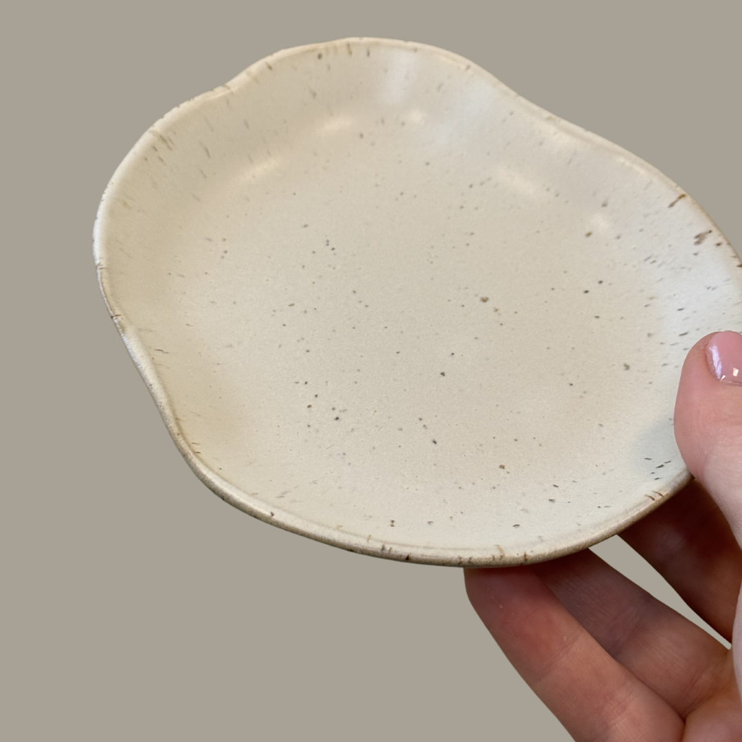 Bordje organisch Frosted Pebble