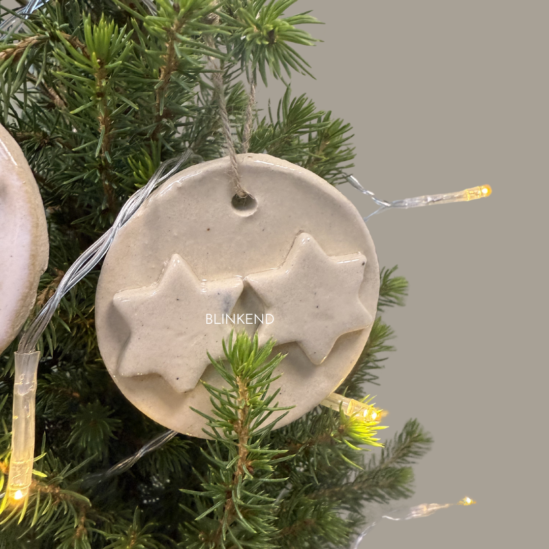 Kersthanger rond diverse figuren